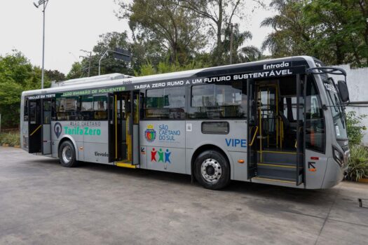 Desfile de blocos no Parque São Lourenço altera itinerários no sábado (1°)