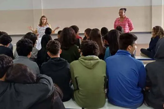 Ribeirão Pires realiza roda de conversa com adolescentes da rede estadual