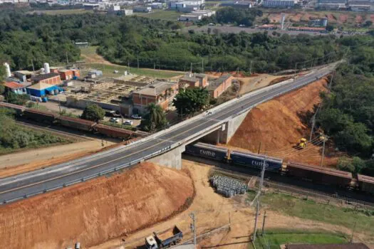 Obras em ferrovias da Malha Paulista alavancam setor de construção civil