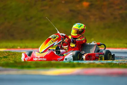 Felipe Sanches começa o Campeonato Brasileiro de Kart com o melhor tempo da OK Júnior