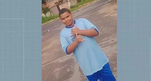 Menino de 11 anos é baleado durante jogo de futebol em Duque de Caxias