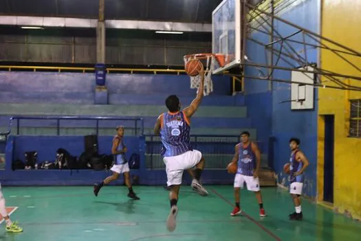 Basquete de Diadema vence playoff e avança à semifinal do Campeonato Paulista