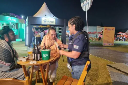 Detran-SP realiza mais de 400 testes de bafômetro nos primeiros dias do SP Gastronomia