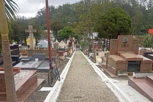 Serviço Funerário de Ribeirão Pires reforça atendimento ao público no Dia de Finados