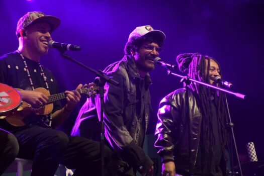 Criolo fecha segunda noite da Expo Internacional Dia da Consciência Negra