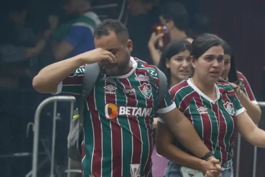 Fluminense e Grêmio empatam em clássico eletrizante no Maracanã