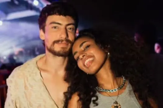 Gabz e Jaffar Bambirra anunciam romance nos bastidores de Mania de Você