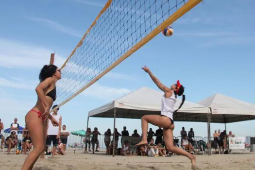 Segunda etapa do Circuito Santista de Vôlei de Praia ocorre neste domingo (1º) na praia do Gonzaga