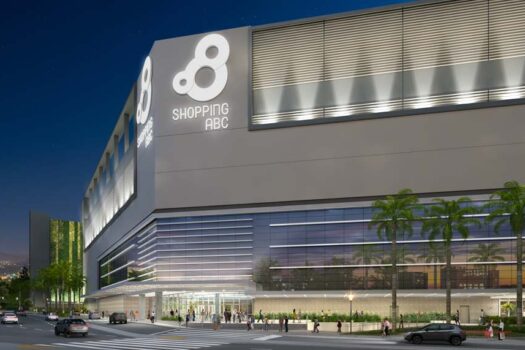 Shopping ABC presenteia Santo André com nova fachada para seus 30 anos