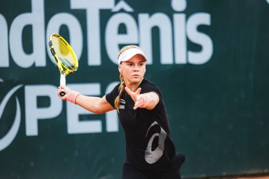 Laura Pigossi estreia nesta terça (3) no WTA 125 de Florianópolis