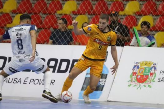 Sorocaba vence São José por 4 a 1 e fica perto do título no Paulista de Futsal