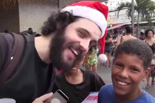 Meme clássico de natal “Valeu, Natalina” volta a ser compartilhado nas redes sociais