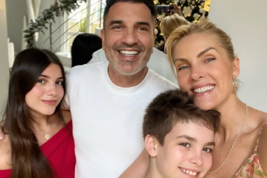 Ana Hickmann e Edu Guedes celebram primeiro Natal juntos