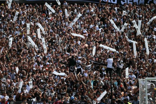 Botafogo Faz História na Libertadores e Movimenta RJ em Noite de Festa