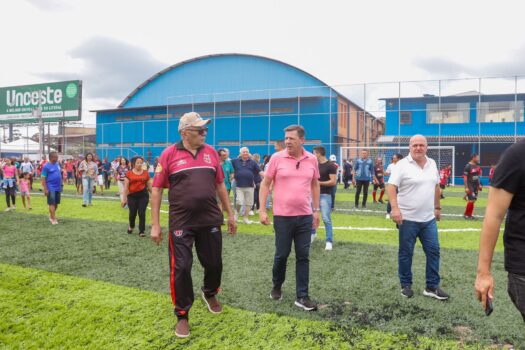 Prefeito Orlando Morando reinaugura campo do Orquídeas em São Bernardo