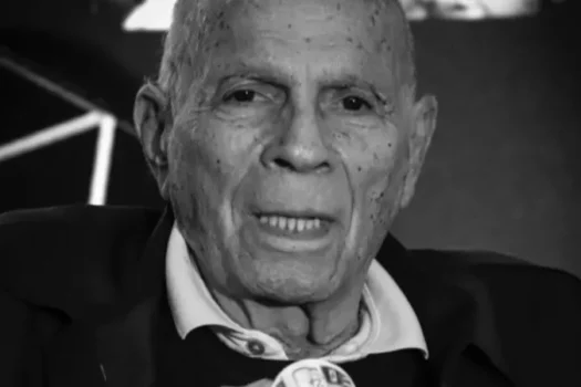 Morre Amaury Pasos, lenda do basquete brasileiro