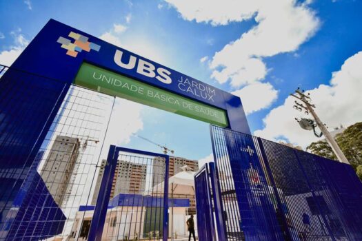 Morando inaugura duas UBSs e reforça rede de atenção básica de saúde