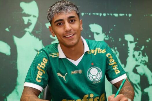 Palmeiras anuncia Facundo Torres como primeiro reforço para 2025