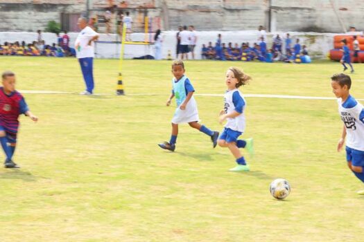 Festival de Escolinhas de Futebol promove integração de alunos da Prefeitura de Diadema