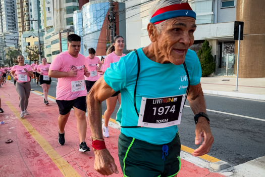 Maratonista de 91 anos disputa São Silvestre para inspirar pessoas e realizar sonho