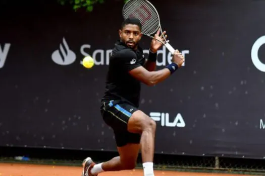 João Lucas Reis conquista título e garante vaga no Rio Open 2025