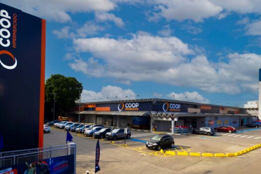 COOP reinaugura hipermercado em São José dos Campos