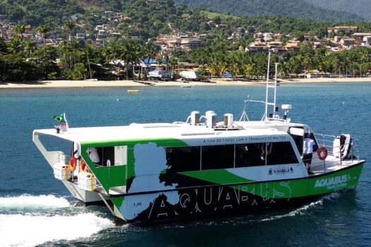 Tarifas do Aquabus em Ilhabela disparam: passagem sobe de R$ 5 para R$ 50