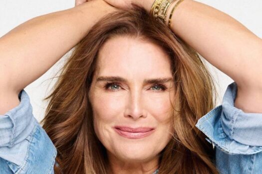 Brooke Shields revela trauma em cirurgia não autorizada