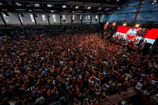 Acadêmicos do Baixo Augusta anuncia ensaio neste domingo na Audio