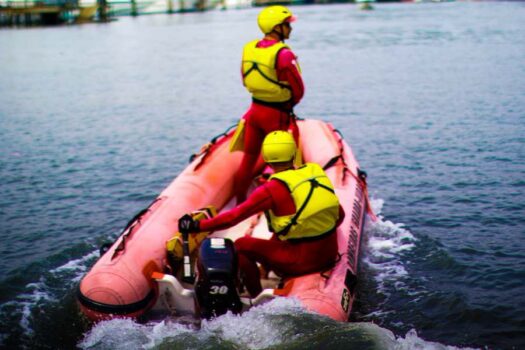 Corpo de Bombeiros salva mil vítimas de afogamento nas praias do litoral de SP