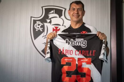 Fábio Carille inicia trabalhos no Vasco para temporada 2025