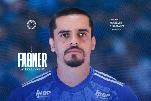 Cruzeiro anuncia as contratações de Fagner e Eduardo