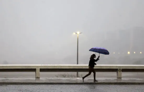 Previsão do Tempo: São Paulo segue com previsão de chuva