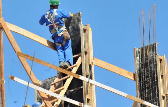 Indústria da construção tem o melhor desempenho do ano em outubro