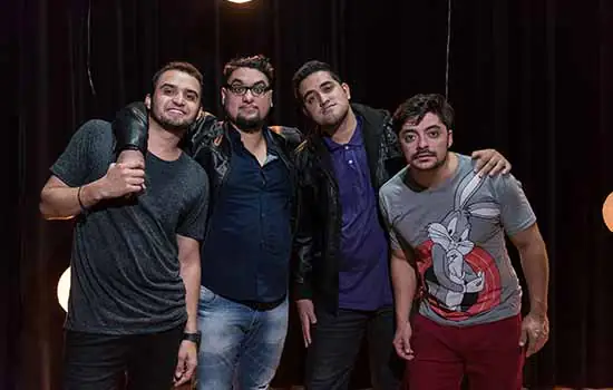 Teatro Municipal de Santo André recebe o espetáculo 4 AMIGOS.