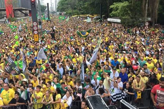 Sem Bolsonaro, Avenida Paulista terá trios elétricos e reforço policial