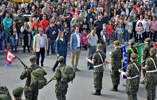 Desfile de 7 de setembro reúne 7 mil pessoas em Santo André