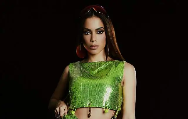 Anitta confirma volta aos palcos brasileiros e é presença garantida no Carnatal