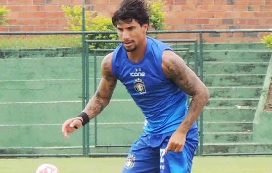 Alex Reinaldo destaca caminhos pelo sucesso do Azulão na Série A-2