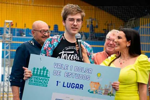 Escolas públicas e particulares do grande ABC participam de concurso de redação