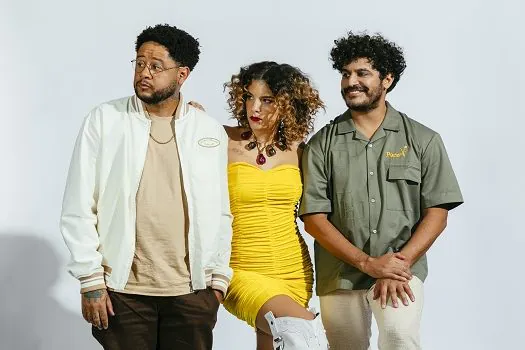 Céu, Criolo e Emicida estreiam espetáculo “Amor, Ordem e Progresso” no festival João Rock