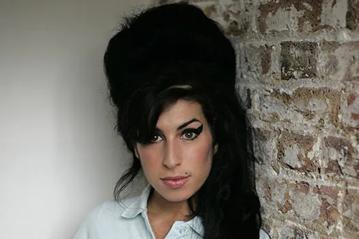 Amy Winehouse pode ganhar musical sobre sua vida