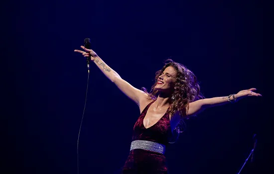 Festival Forró da Lua Cheia convida Ana Cañas para cantar Belchior em sua trigésima edição