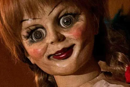 Causando na WEB: Annabelle está de mudança para o Brasil?