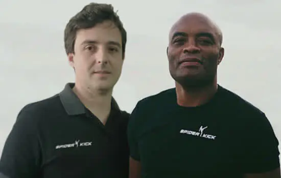 Anderson Silva se une a empresário para lançar sua marca de academia no Brasil