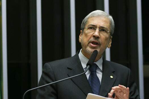 Doria anuncia Imbassahy como chefe de escritório de governo em Brasília