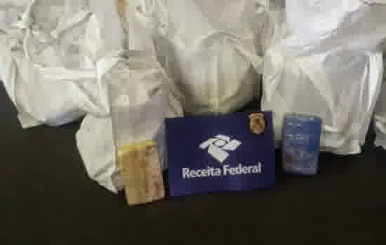 Receita frustra embarque de uma tonelada de cocaína para Alemanha e Bélgica