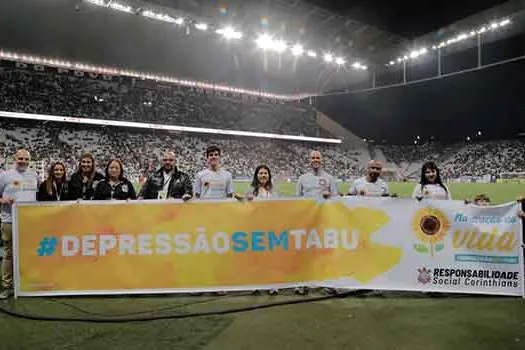 Corinthians espalha girassóis na Arena Itaquera para alertar sobre depressão e suicídio