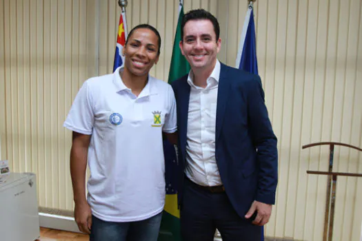 Basquete feminino de Santo André se fortalece com volta de Ariadna