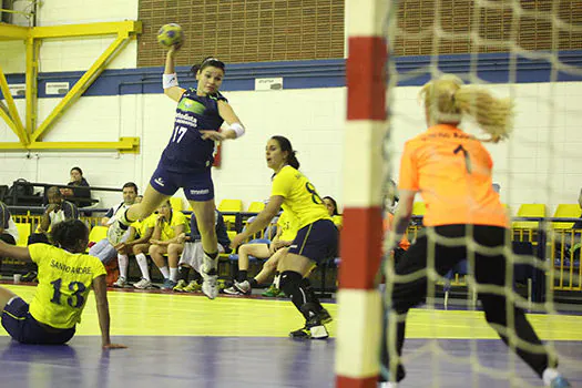 Sexta tem clássico do ABC no Handebol Feminino